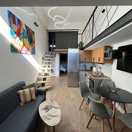 City Center Loft With Private Parking Кавала Екстер'єр фото